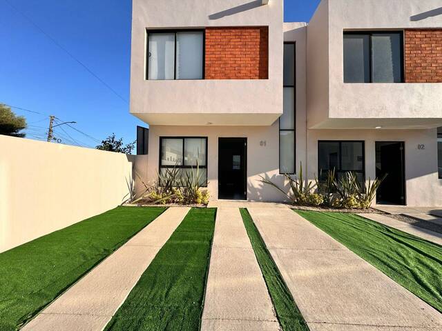 #5 - Casa para Venta en Tijuana - BC - 2