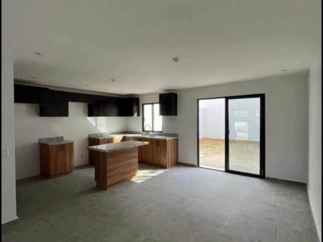 #6 - Casa para Venta en Tijuana - BC - 3